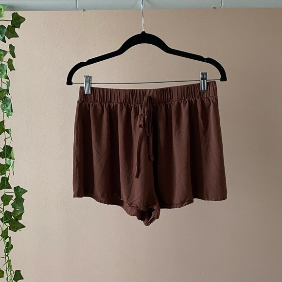 SHEIN Pants - SHEIN Tie Waist Wide Leg Shorts